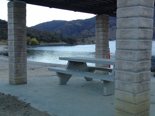 Pyra.Lake.Vaquero.Beach.38