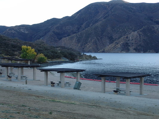 Pyra.Lake.Vaquero.Beach.34
