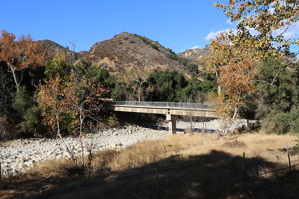 Bridge-Malibu Creek State Park-6D-Nov2017-137