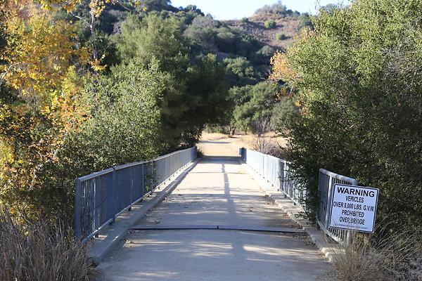 Bridge-Malibu Creek State Park-6D-Nov2017-200