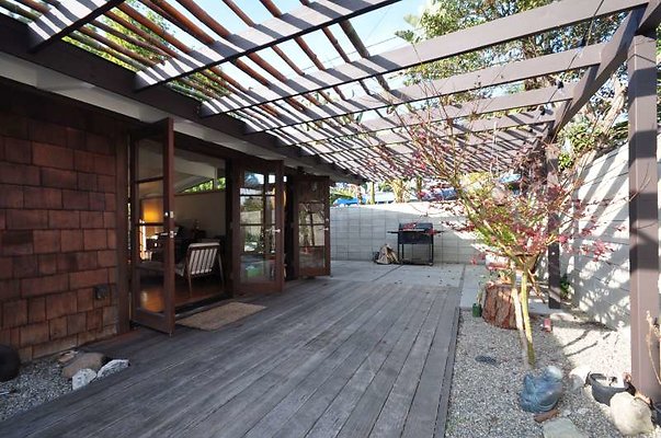 4618 patio2