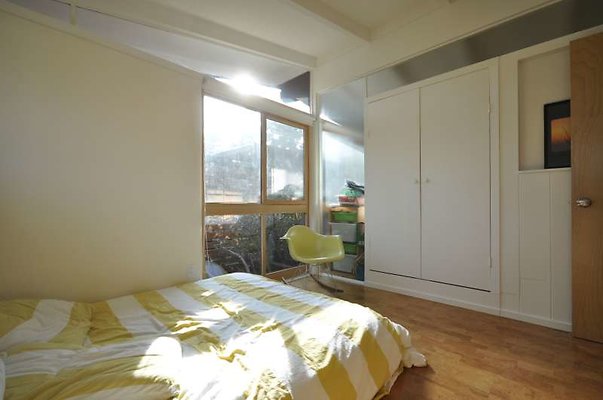 4618 bed8