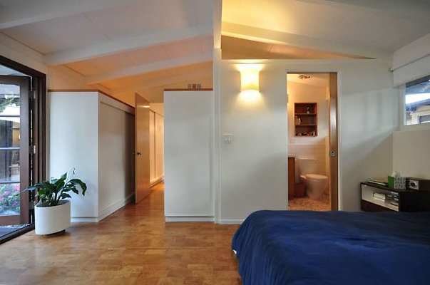 4618 bed4