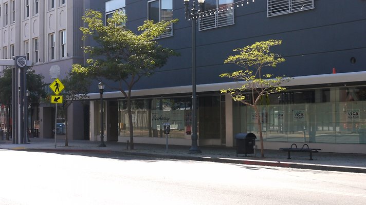 LONG BCH BOUTIQUES