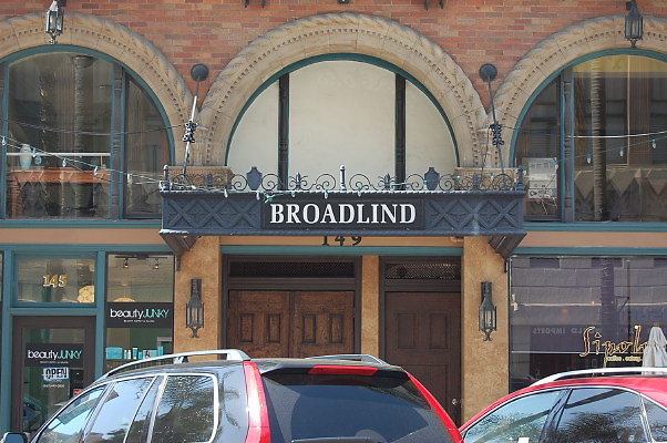 Broadlind Building.LB