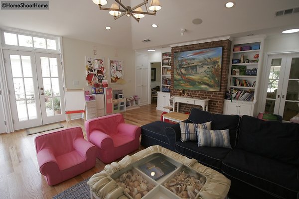 13family room reverse 13family room reverse