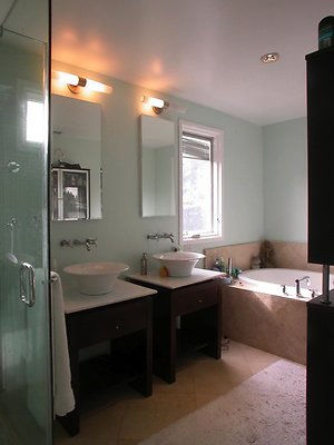 8065 bath