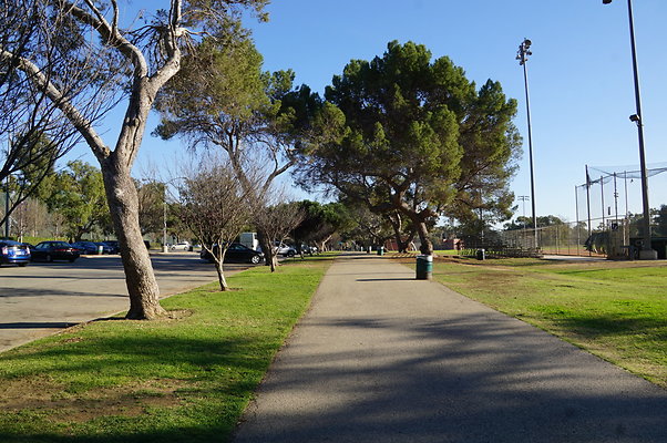 Cheviot.Park.Green.Sidewalk.04