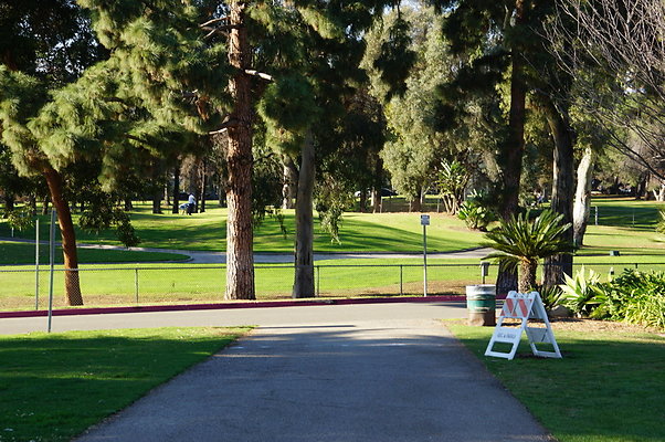 Cheviot.Park.Green.Sidewalk.08
