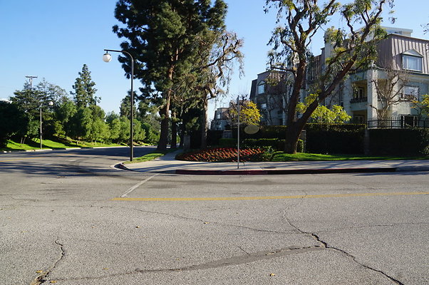 Empyrean.Way.Cent.City.18