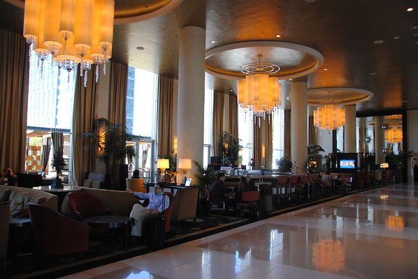 Century Plaza.Lobby