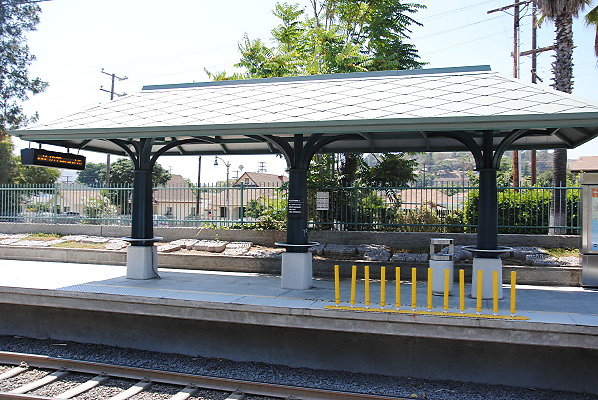 MTA.Gold.Heritage Square Station25