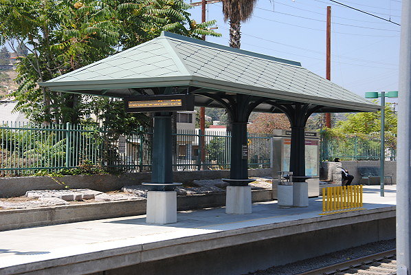 MTA.Gold.Heritage Square Station19