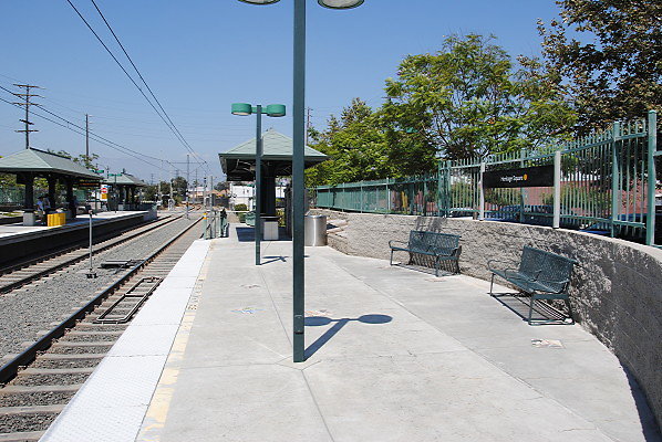 MTA.Gold.Heritage Square Station22