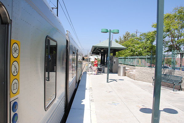 MTA.Gold.Heritage Square Station44