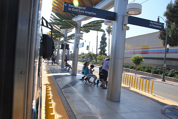 MTA.Gold.East LA Civic Center Station02