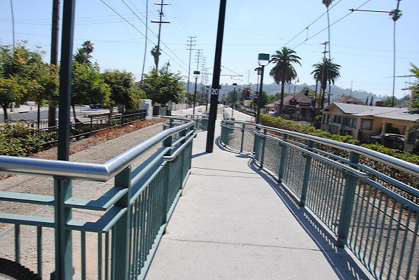 MTA.Gold.Highland Park Station41 MTA.Gold.Highland Park Station41