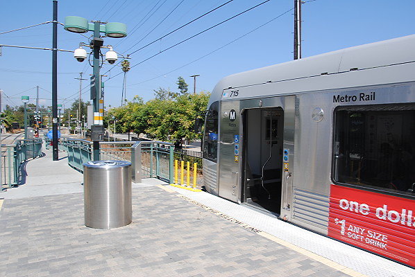 MTA.Gold.Highland Park Station02 MTA.Gold.Highland Park Station02