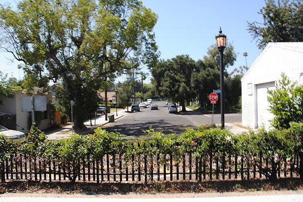 MTA.Gold.Highland Park Station18 MTA.Gold.Highland Park Station18