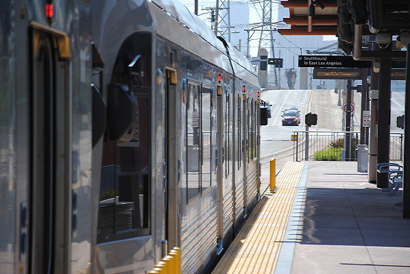 MTA.Gold.Pico.Aliso Station49