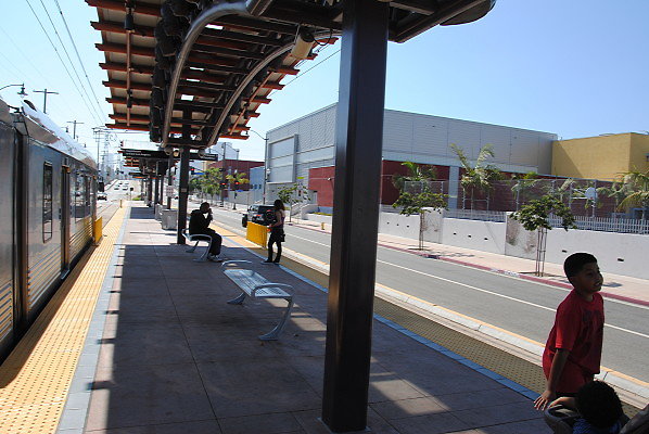 MTA.Gold.Pico.Aliso Station13