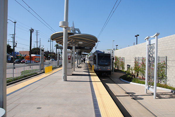 MTA.Gold.Indiana Station23