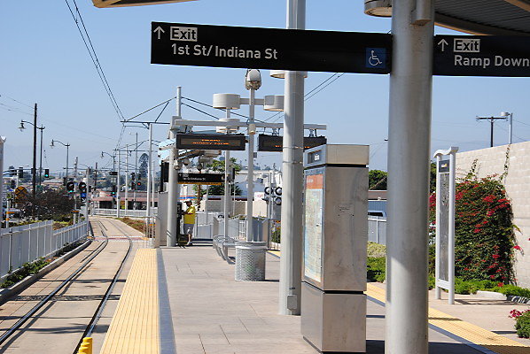 MTA.Gold.Indiana Station49