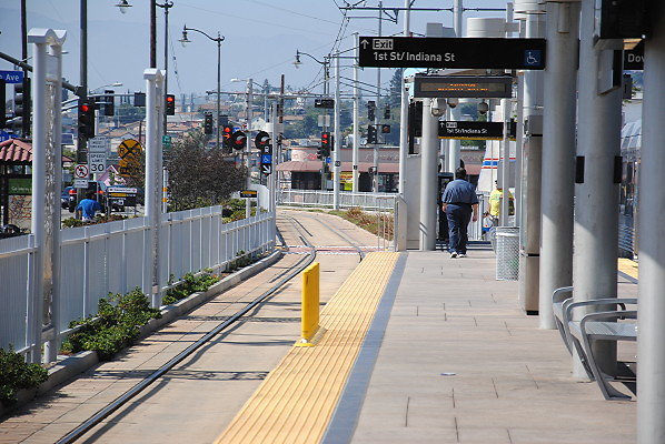 MTA.Gold.Indiana Station28