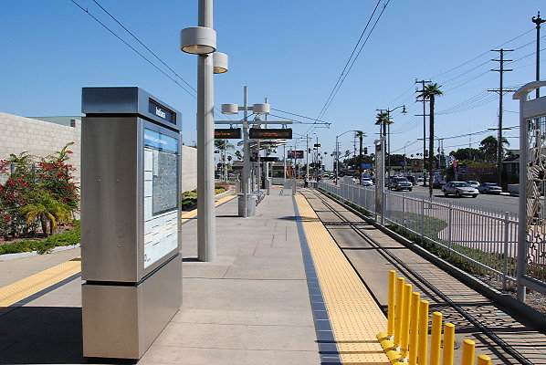 MTA.Gold.Indiana Station31