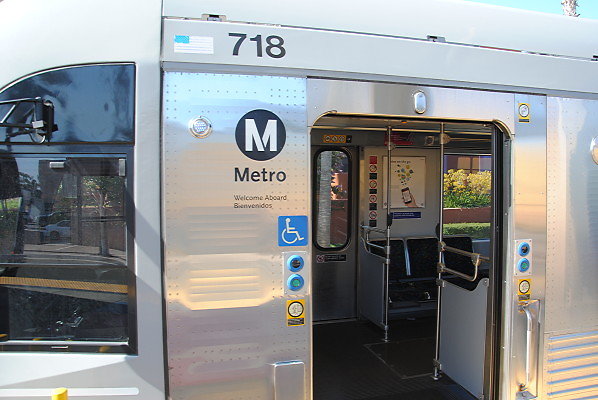 MTA.Gold.Atlantic Station10