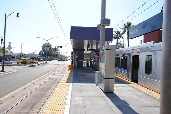 MTA.Gold.Atlantic Station26