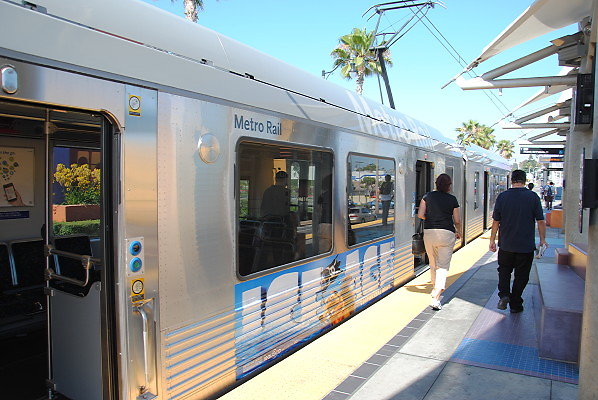 MTA.Gold.Atlantic Station11