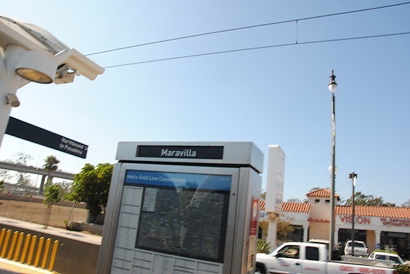 11.MTA.Gold.Maravilla Station