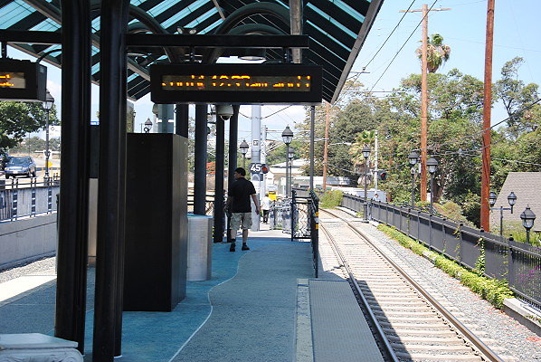 MTA.Gold.SouthWest Museum Station11
