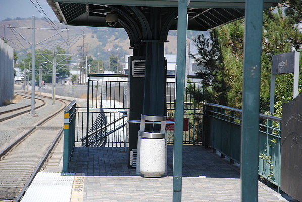MTA.Gold.Lincoln.Cypress Station26