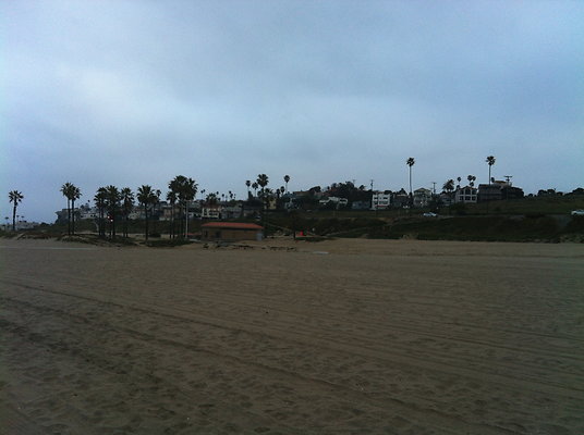 Dockweiler Beach near LAX 27
