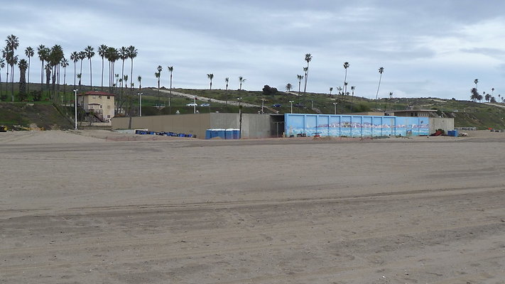 Dockweiler Beach near LAX 6