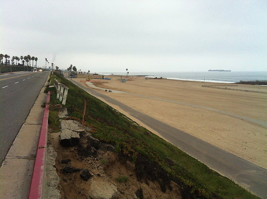 Dockweiler Beach near LAX 41