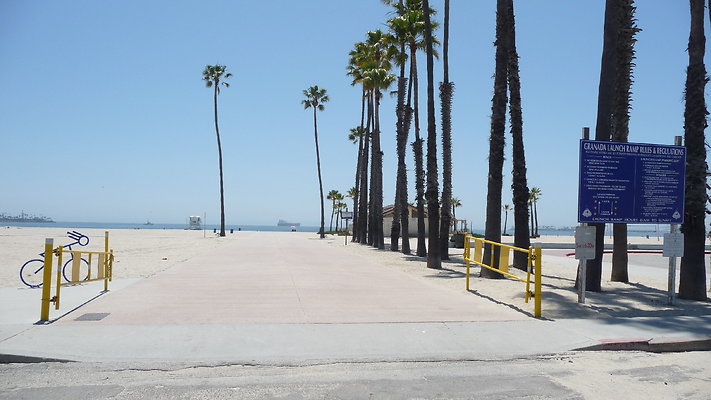 2-Beach-Granada Av-BelmShr lbch-14