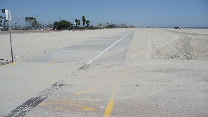 Beach-Claremont Av lbch-72