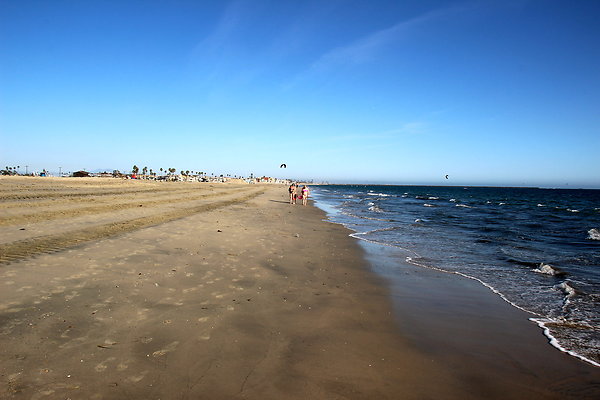 Beach-Claremont Av lbch-03