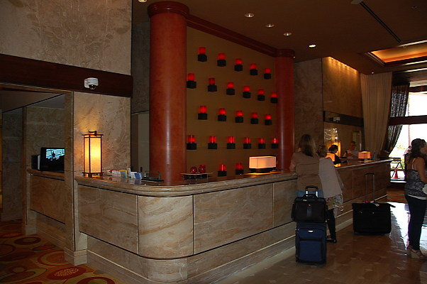 Check In.Marriott Hotel.MDR