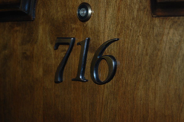 Beverly Wilshire Suite 716