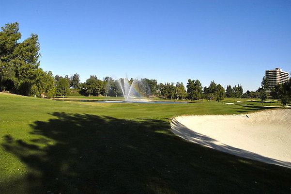 Ike 18th Fairway.06