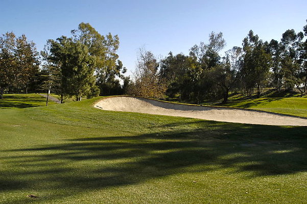 Ike 18th Fairway.12