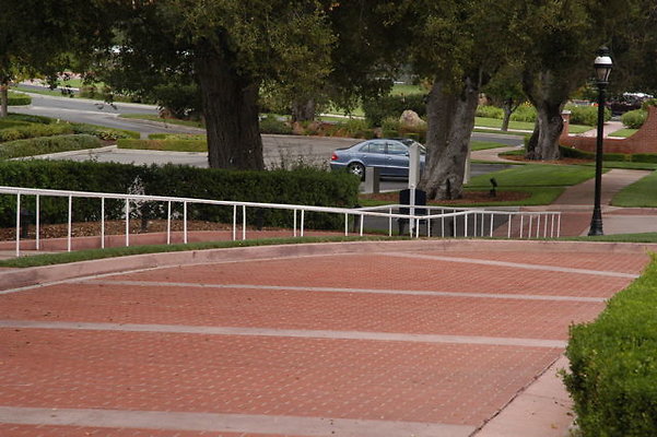 Sherwood CC 18 Driveway.09