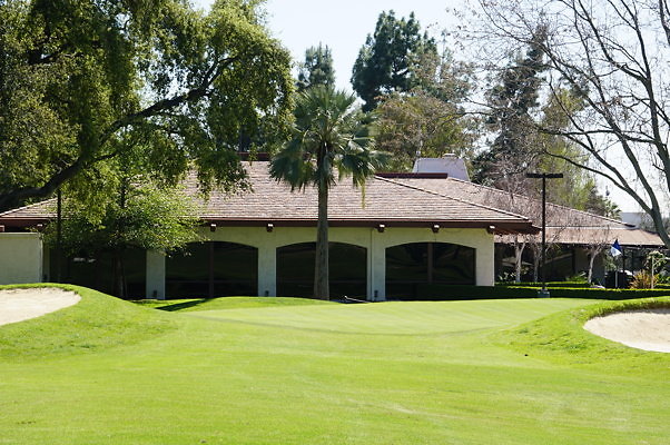 Brookside.18th.Hole.35