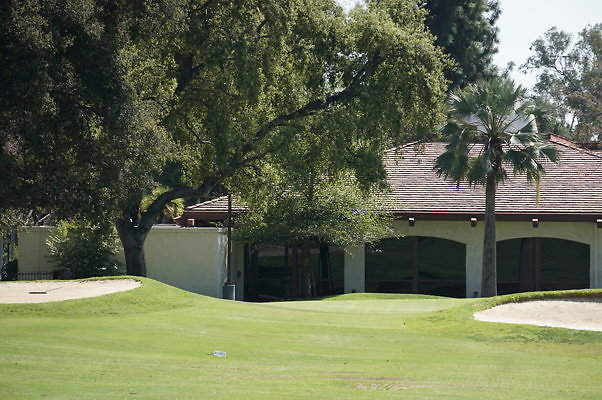 Brookside.18th.Hole.30