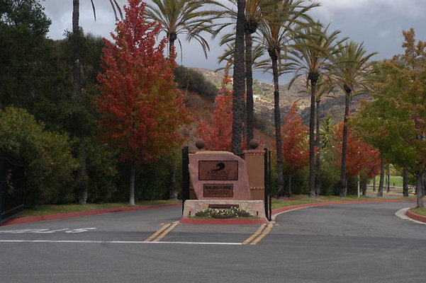 Malibu CC Driveway.02