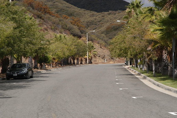 Malibu CC Driveway.18